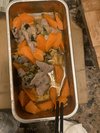 饭盒小巧精致，但是容量大